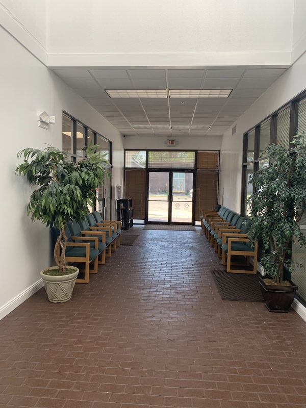 Kentuckiana Integrative Medicine Local Louisville Jeffersonville Office Front lobby